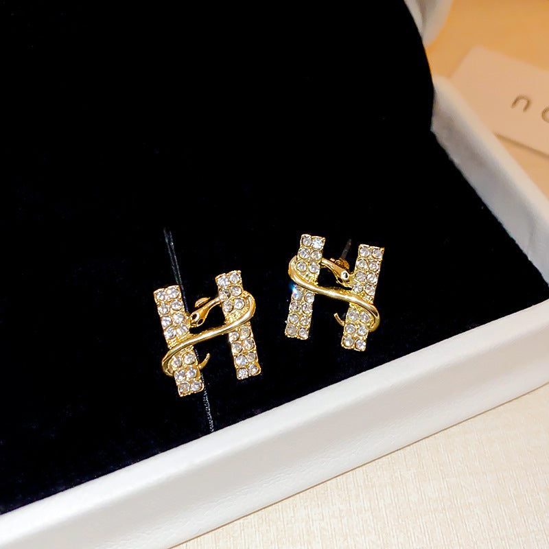 Wholesale Personality Exaggerated Oil Drop Diamond Small Snake Silver Earrings