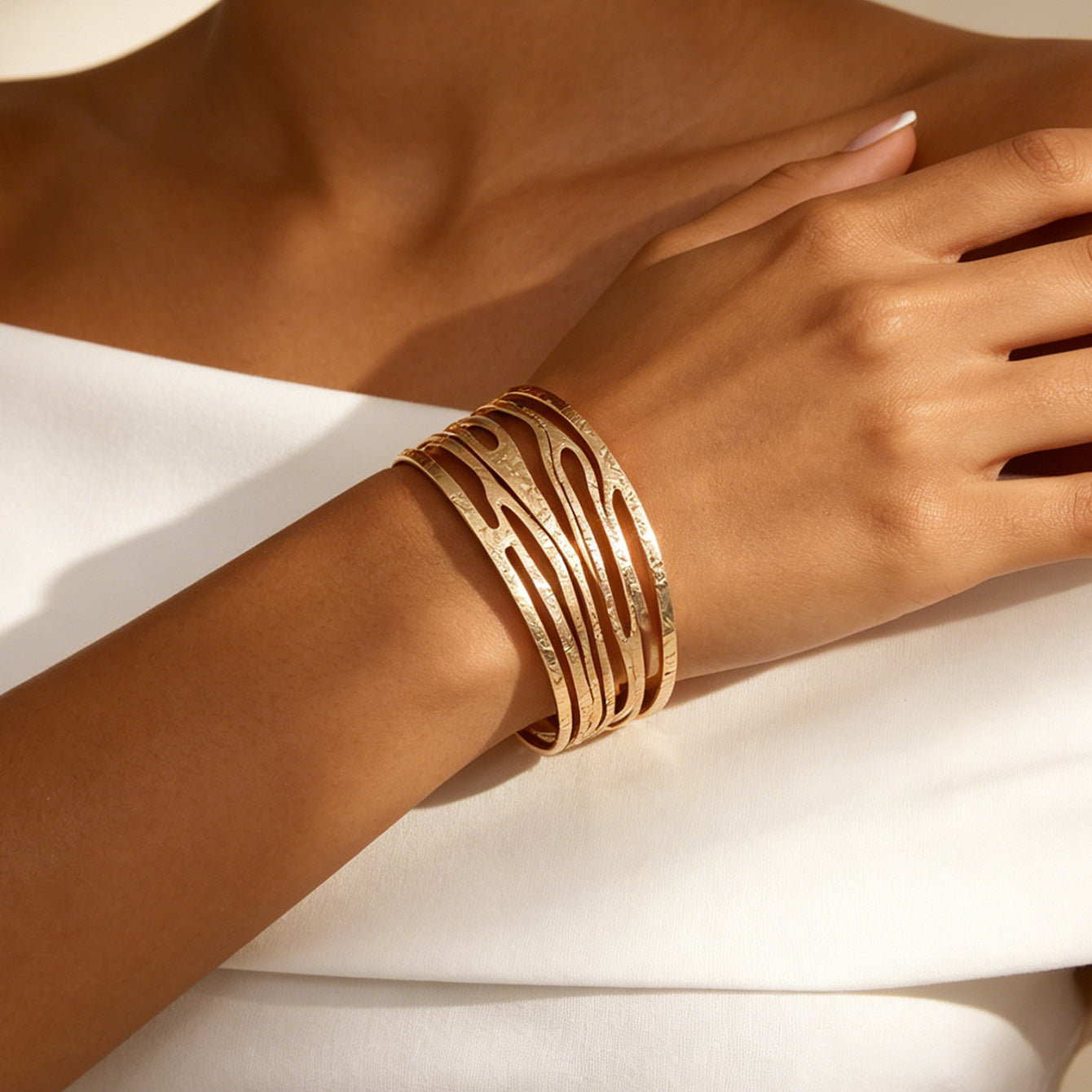 Wholesale Gold Tone Electroplated Iron Open Adjustable Hollow Multi Layer Bracelet Stylish Stackable Jewelry Accessory For Women