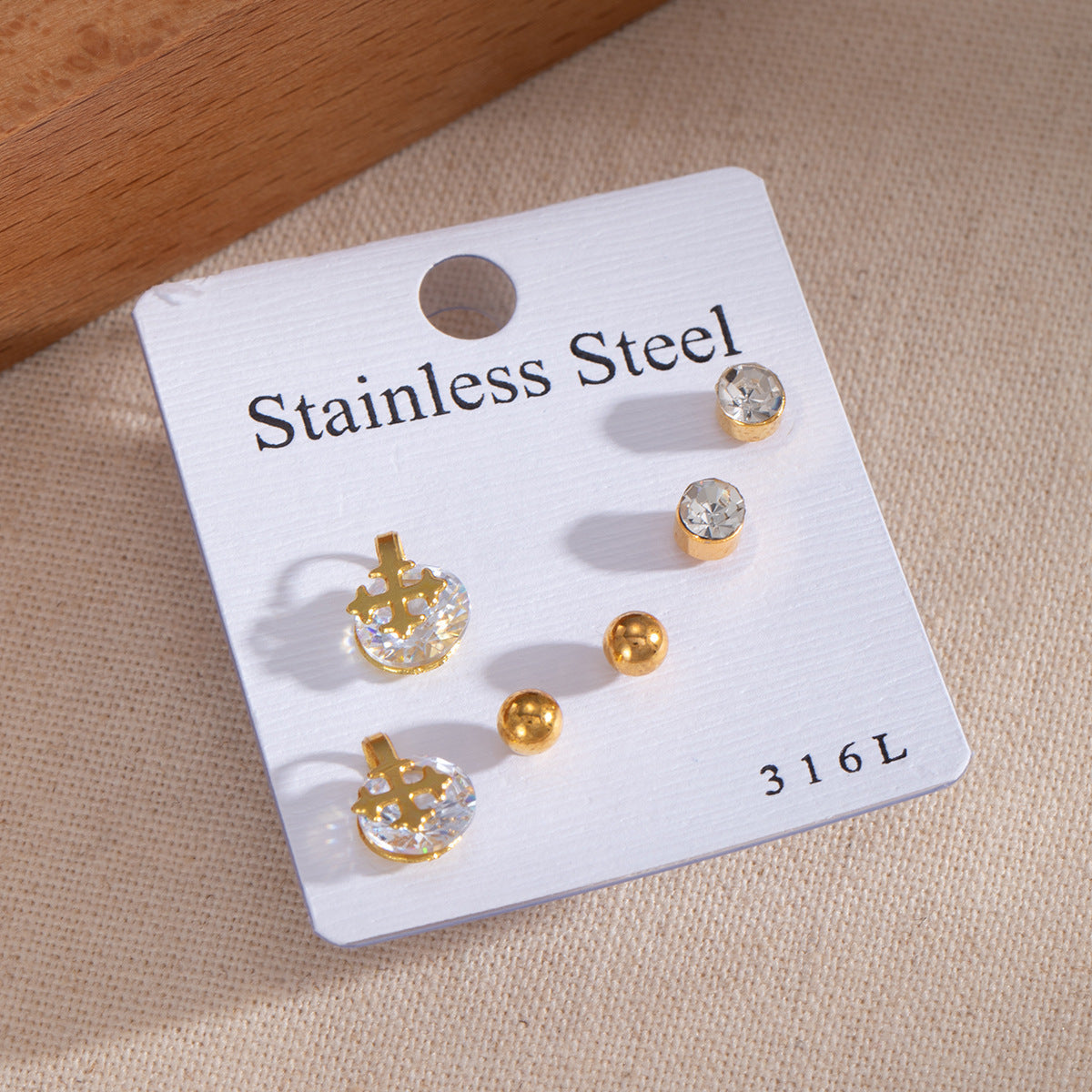 Wholesale Stylish Gold Stainless Steel Geometric Earrings for Women Vintage Fashion Accessory