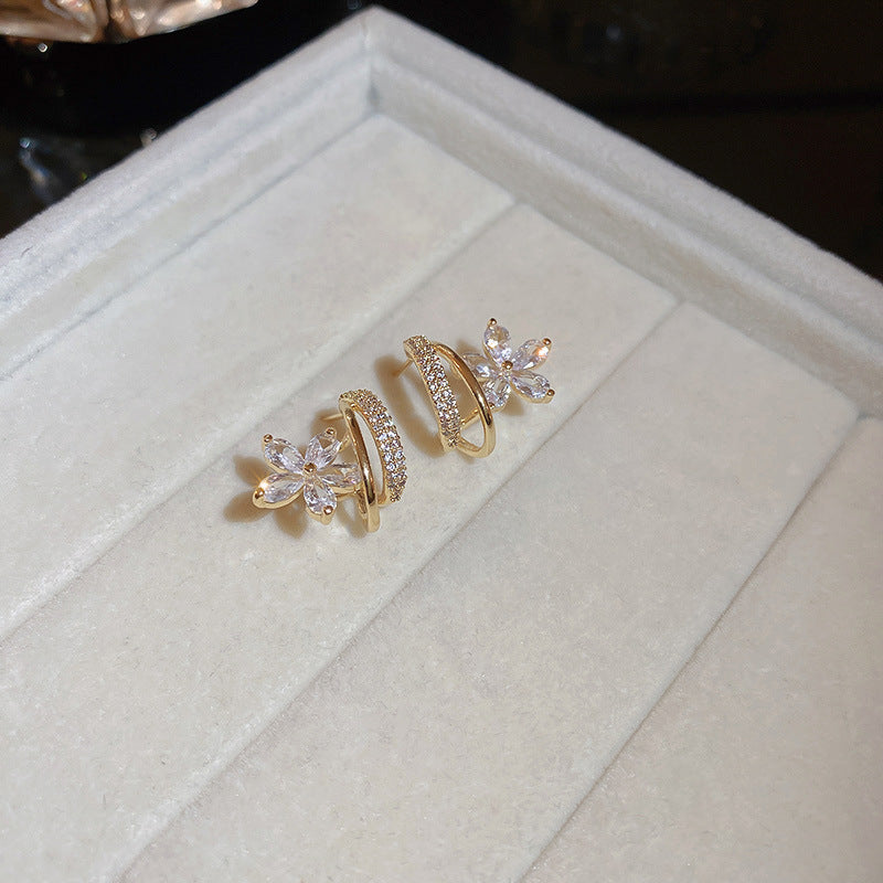 Wholesale electroplated silver needle zircon pearl flower heart earrings