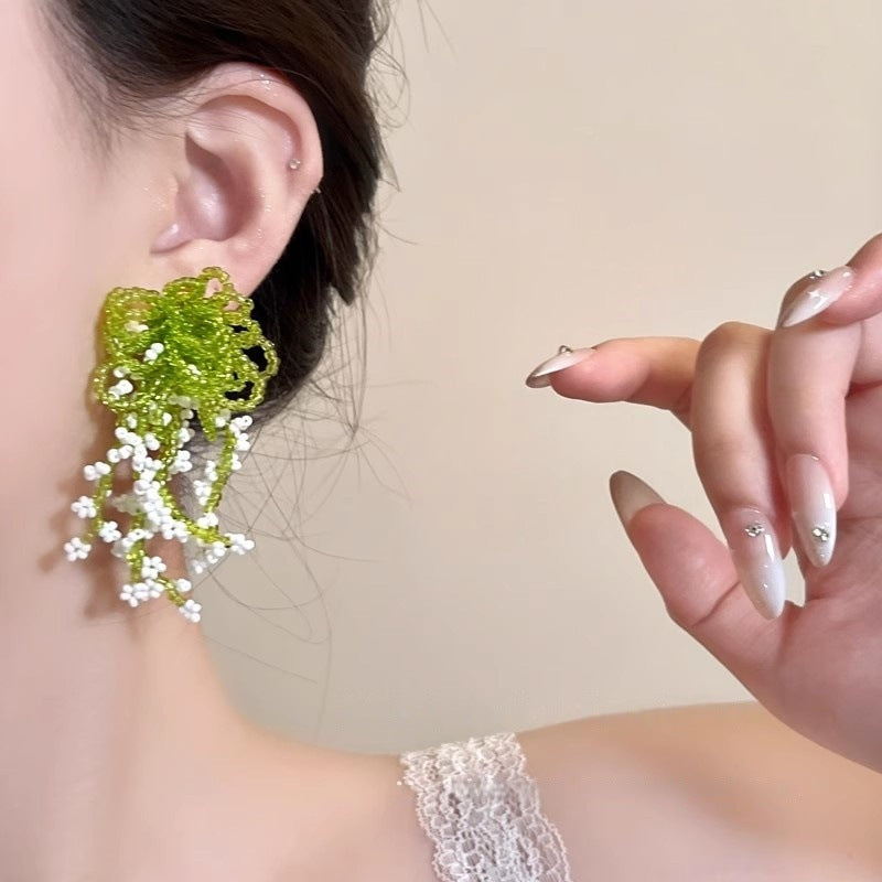 Wholesale exaggerate beaded flower earrings