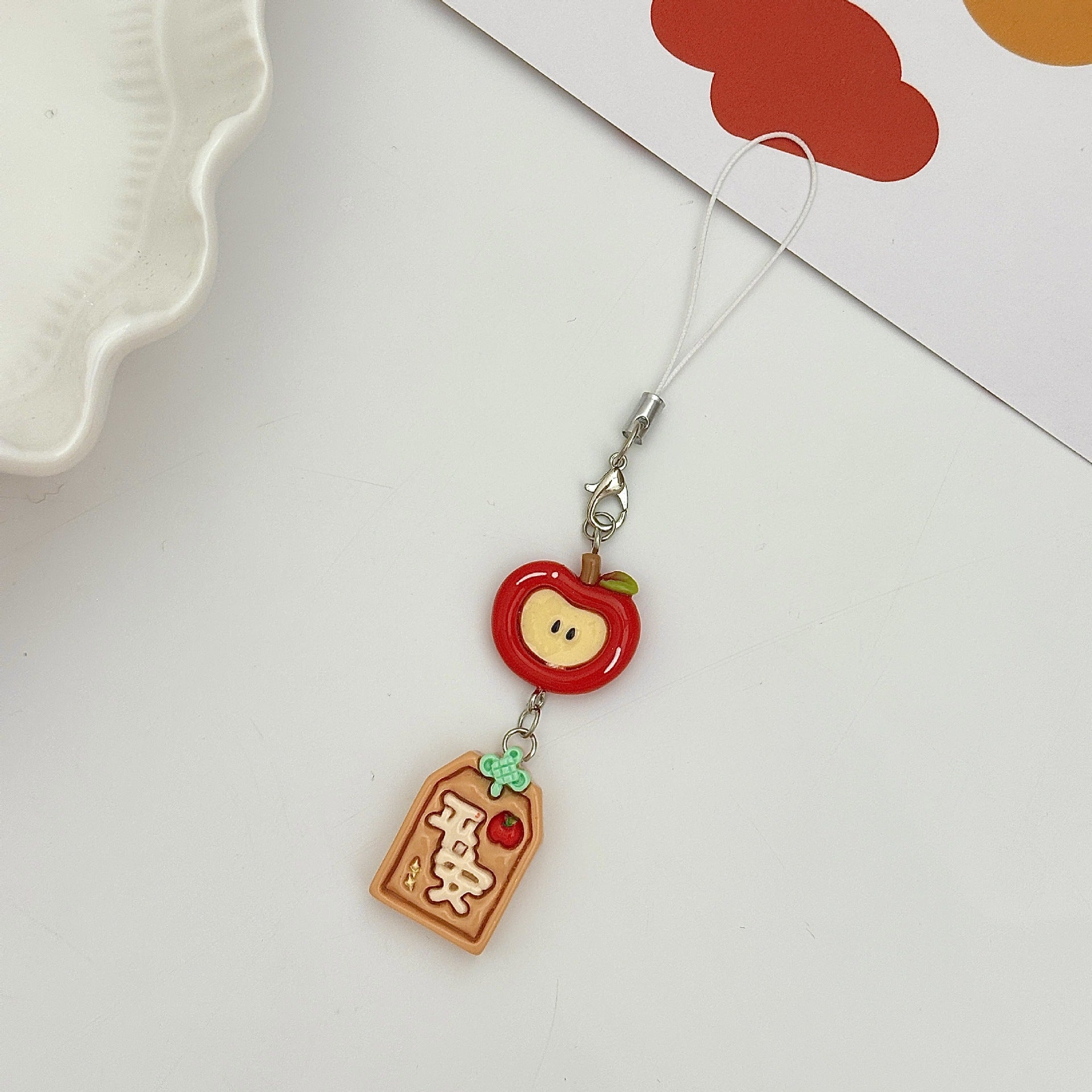 Wholesale Cute Star Apple Keychains