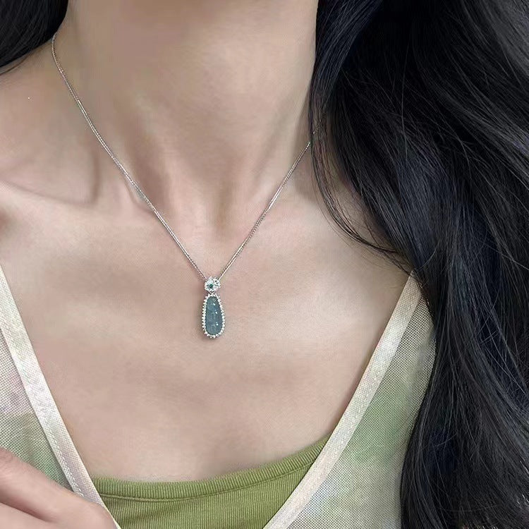 Wholesale Teal Gourd Mung Bean Pendant Necklace