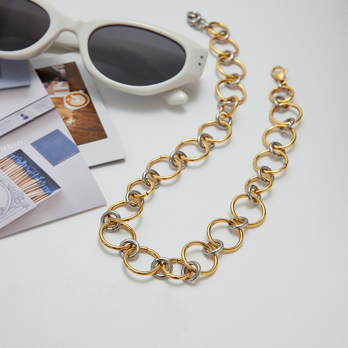 Wholesale Color-free Jewelry  18K Gold Stainless Steel Gold and Silver Color-matching Clavicle Chain