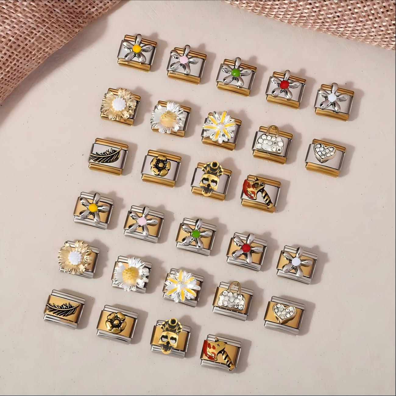 Wholesale 18Pcs Fashion 201 Stainless Steel Italian Charms DIY Jewelry Accessory With Flower Skull Heart Feather Motifs