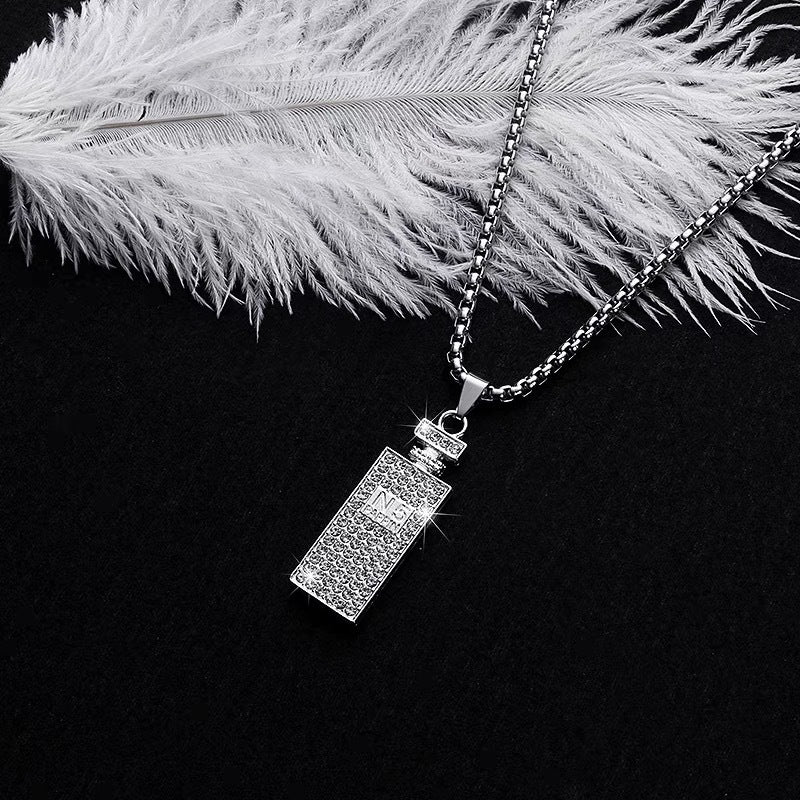 Wholesale Stainless Steel Rhinestone Perfume Bottle Pendant Long Necklace Sweater Chain Stylish Jewelry Accessory Gift