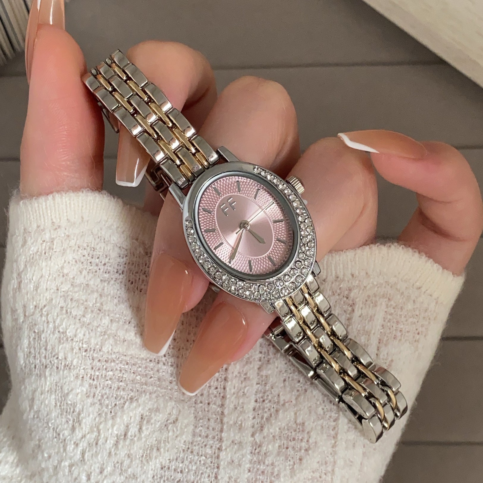 Wholesale Women S Crystal Embellished Oval Dial Quartz Watch Two Tone Gold Steel Band Chic Fashion Accessory For Everyday Wear Or Gift