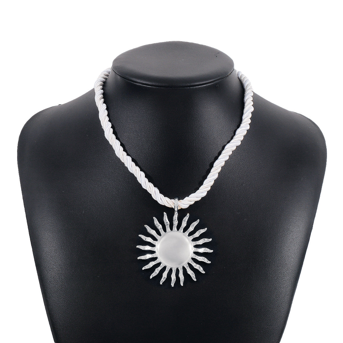 Wholesale sunflower pendant clavicle chain metal necklace earrings set