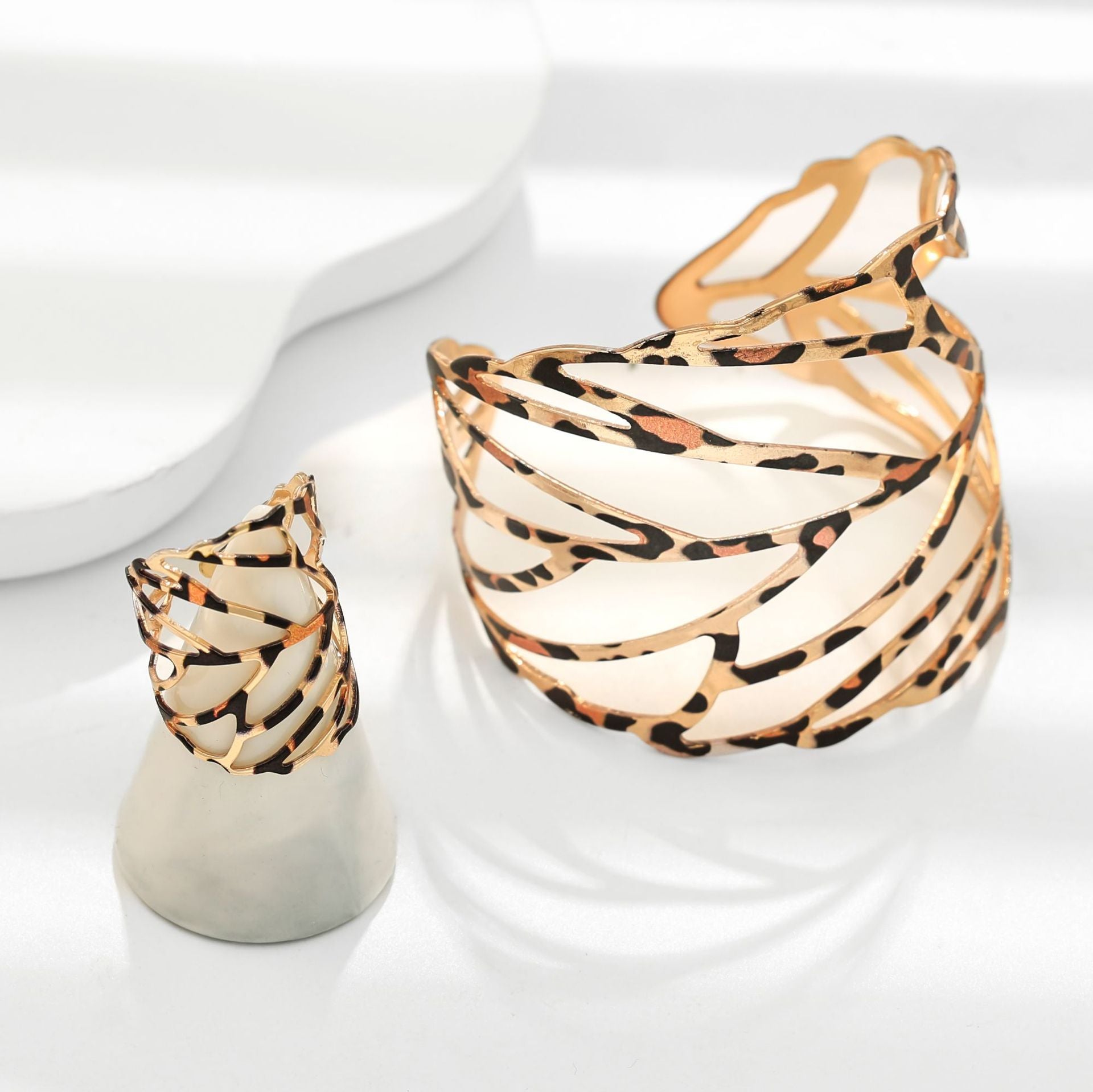 Bracelet en gros léopard à imprimé léopard