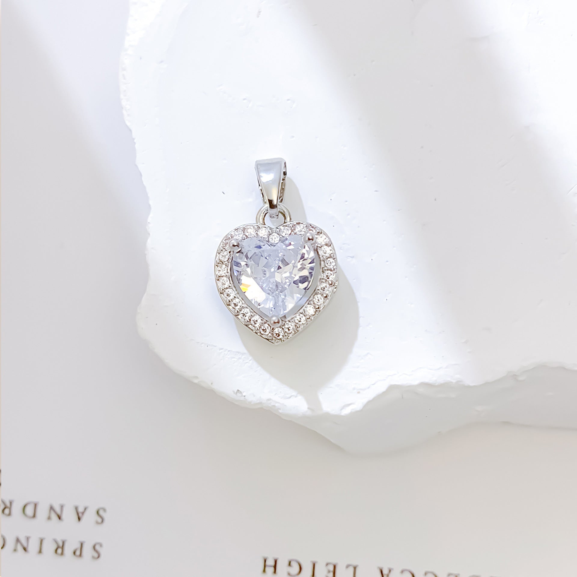 Wholesale Pendant  Colorful Love Pendant Fashion Jewelry