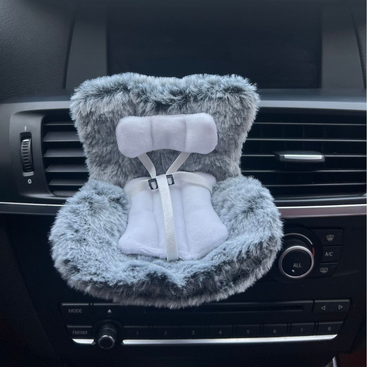 Wholesale Cartoon Doll Safety Seat Toy Ornaments Car Accessories