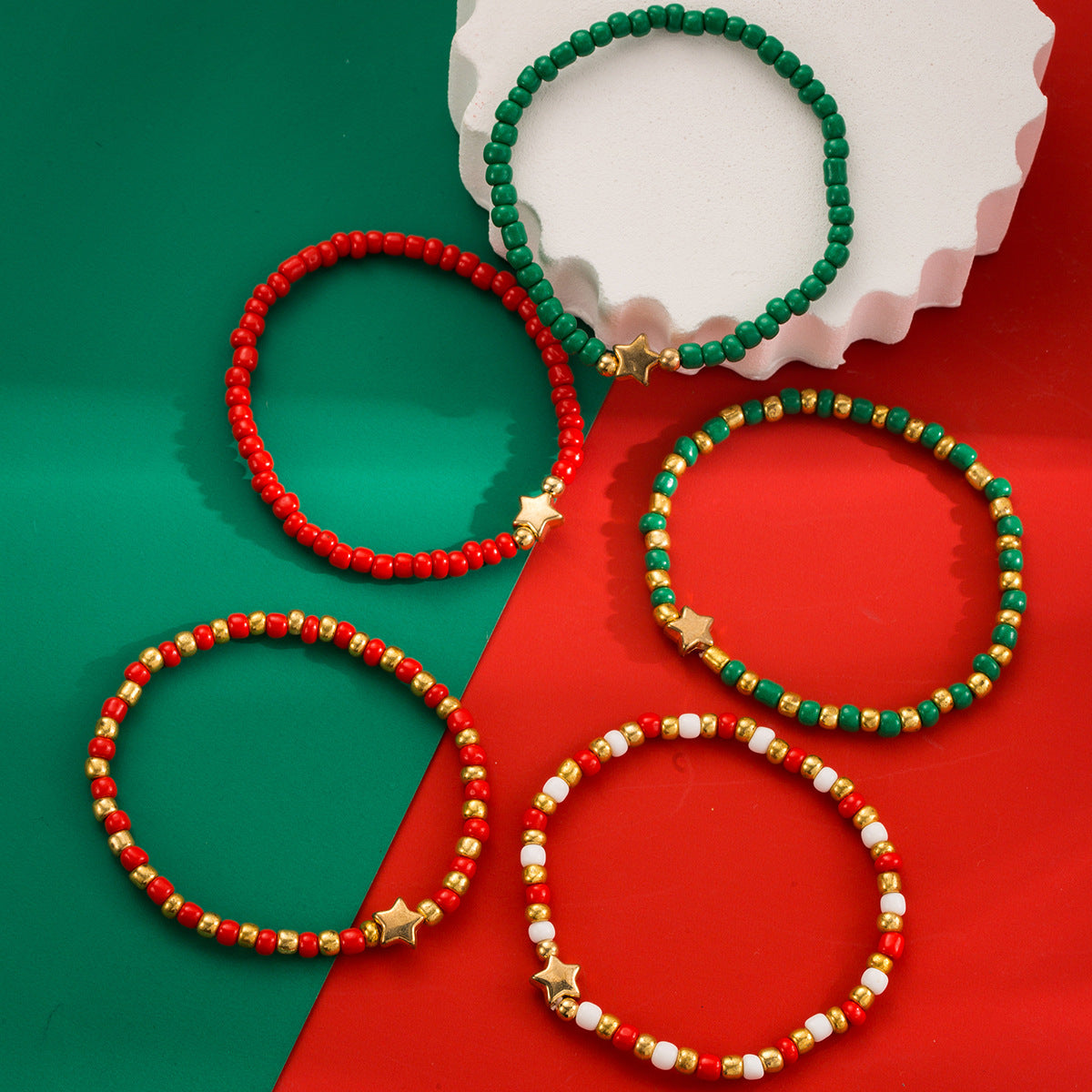 Wholesale Christmas Bracelet Multi-layer Stacked with Stars Green Red Beads Beaded Bracelet