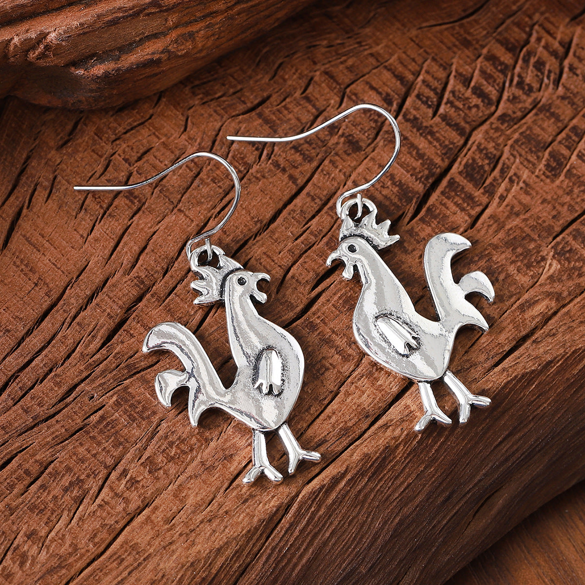 Wholesale Vintage Rooster Pendant Earrings,  Zinc Alloy Ancient Silver Pair,  Trendy Animal Jewelry for Women Party Gift