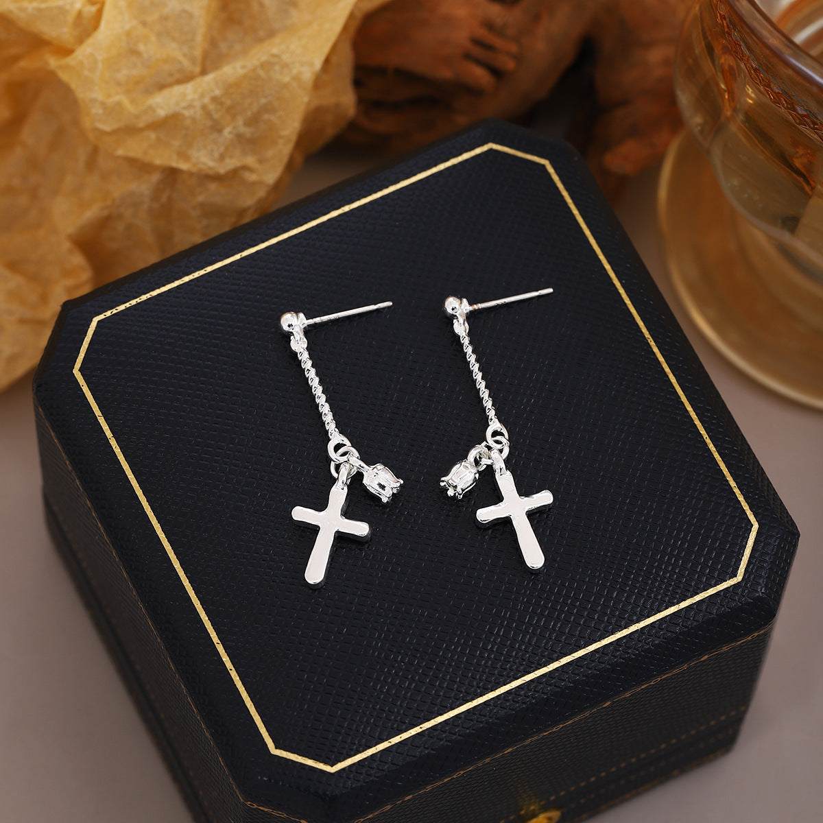 Wholesale Silver Needle  Cross Diamond Luxury Earrings