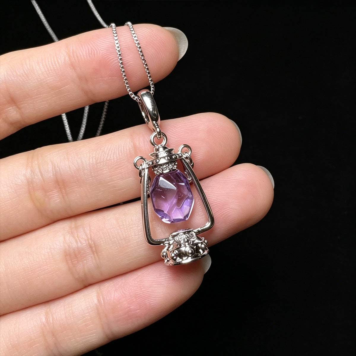 Wholesale Vintage Lantern Pendant Necklace Natural Amethyst Women  Retro Jewelry Gift