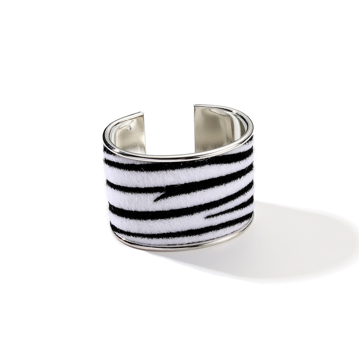 Wholesale Wild Leopard Print Open Bracelet ACC-BT-Yiran001