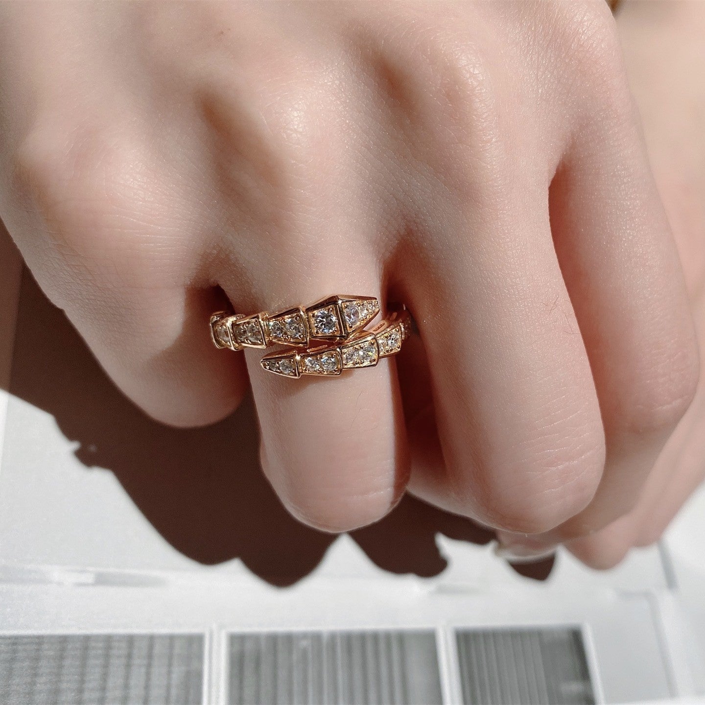 Wholesale Snake Bone Design Open Ring Gold Plated Copper with Crystal Accents Fashion Jewelry Gift
