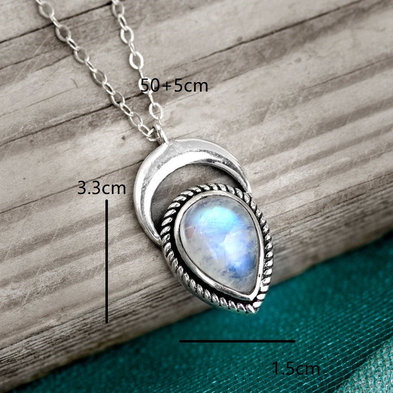 Wholesale Vintage water drop Moonstone simple style pendant necklace