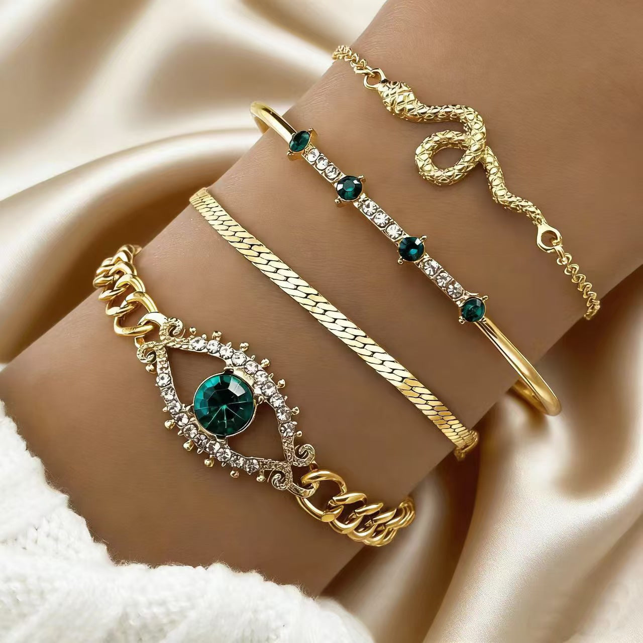 Wholesale Alloy Multi-Layer Stackable Bracelet Set,  Vintage Emerald Zircon Design with Gold Edging,  Fashion Accessory for Everyday Wear