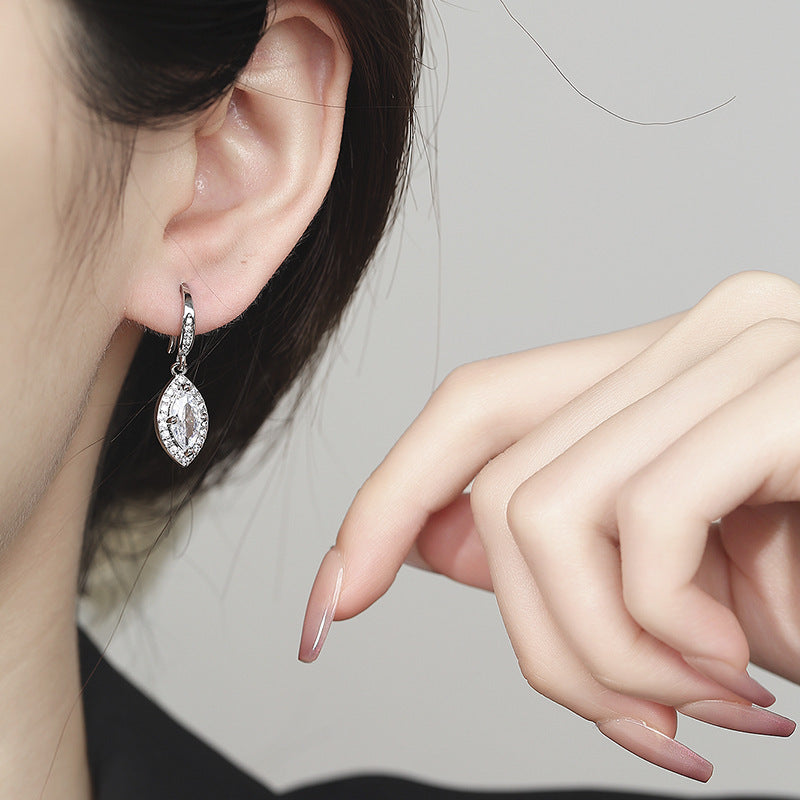 Wholesale  Exquisite and Luxurious Full of Marquise-Shaped Zircon Earrings,  Feminine Commuter Style Earrings