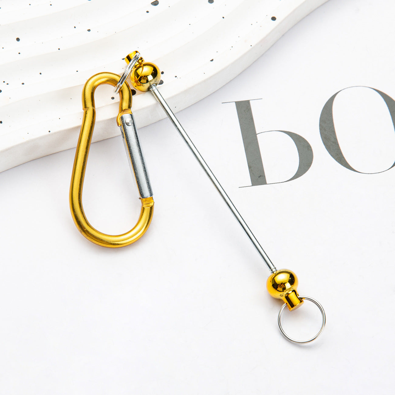 Wholesale Beadable DIY Beaded Mountaineering Buckle D-Lock Metal Hook Keychain Backpack