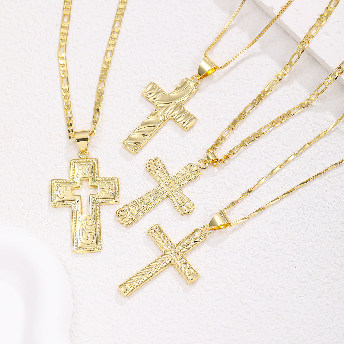 Wholesale Amazon Hot Selling Ins Style Retro Cross Pendant Necklace Fashion Trend Copper Plated 18K Real Gold Pendant