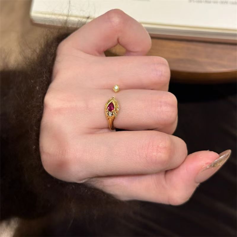 Wholesale Electroplated Copper Retro Snake Ring,  Trendy Everyday Jewelry Accessory