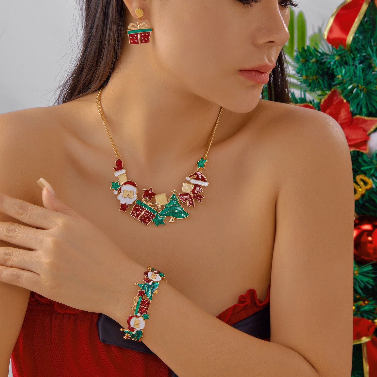 Wholesale Christmas tree alloy dripping fashion earrings  braceletsand jewelry three-piece set