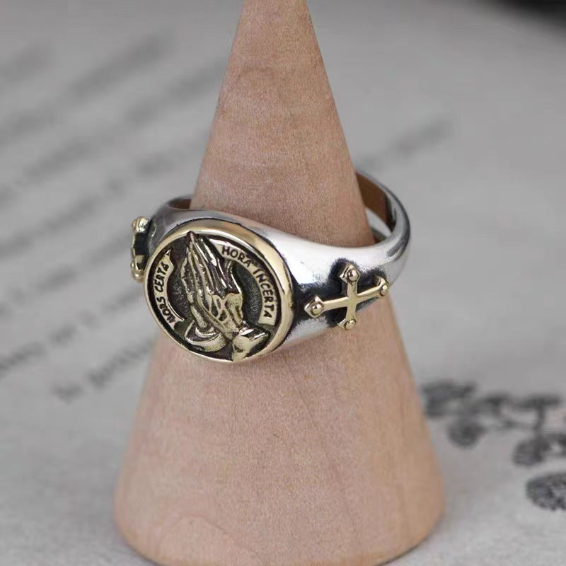 Wholesale Alloy Retro Praying Hands Men' s Ring,  Trendy Jewelry Accessory for Resale