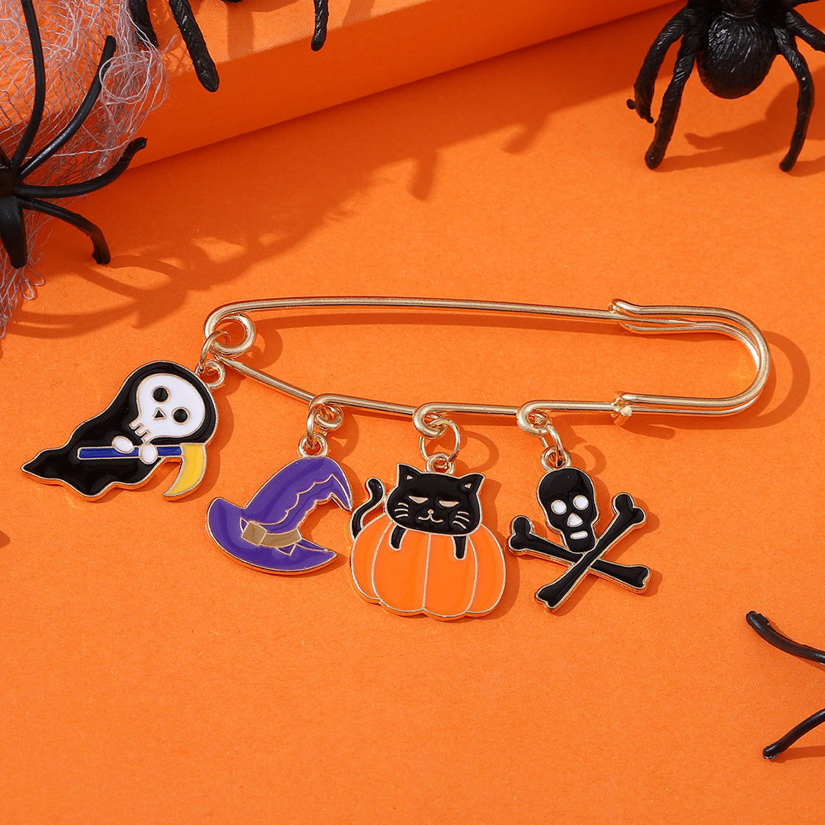 Wholesale  ghost face pumpkin ghost web gothic brooch