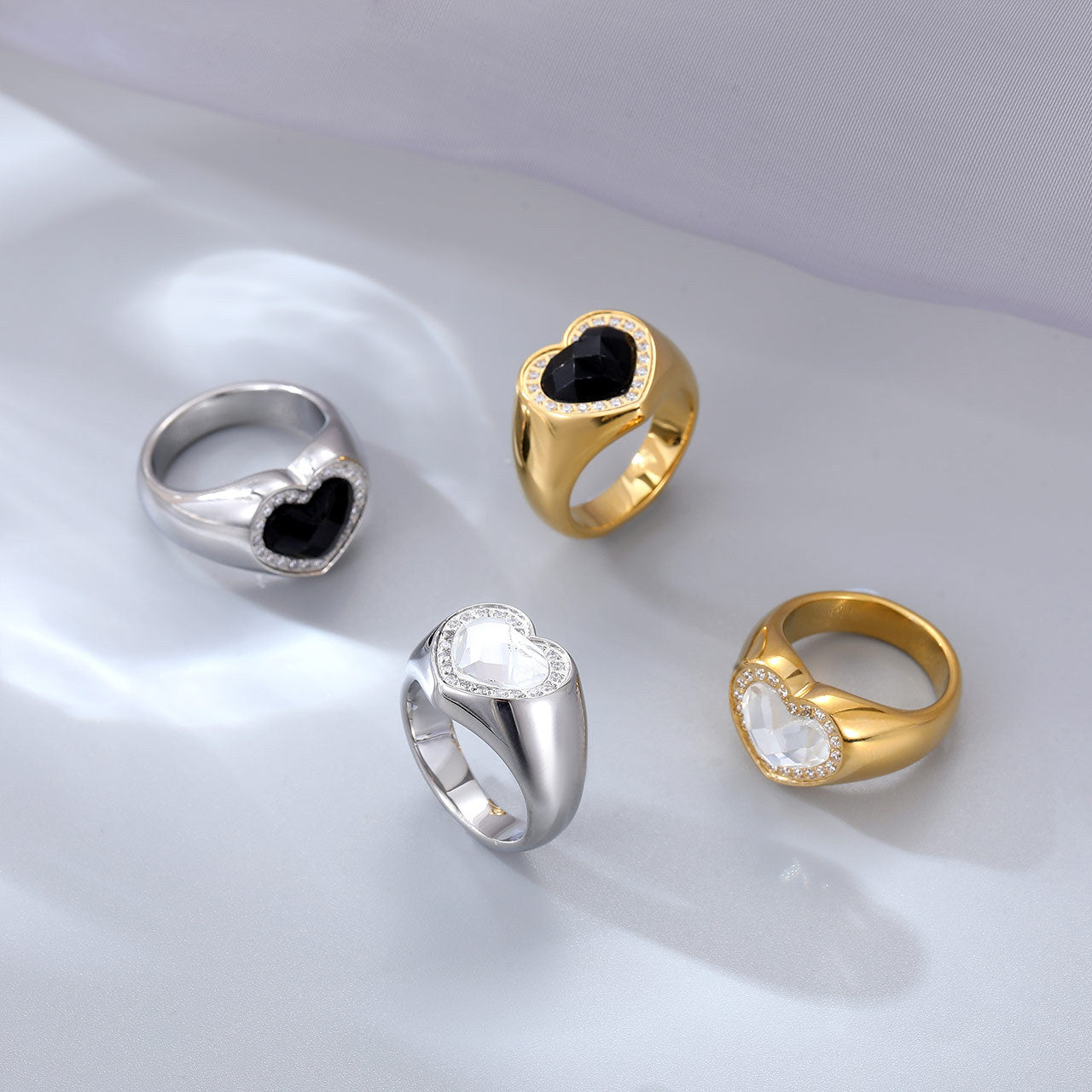 Wholesale Retro Heart-Shaped Titanium Steel Ring