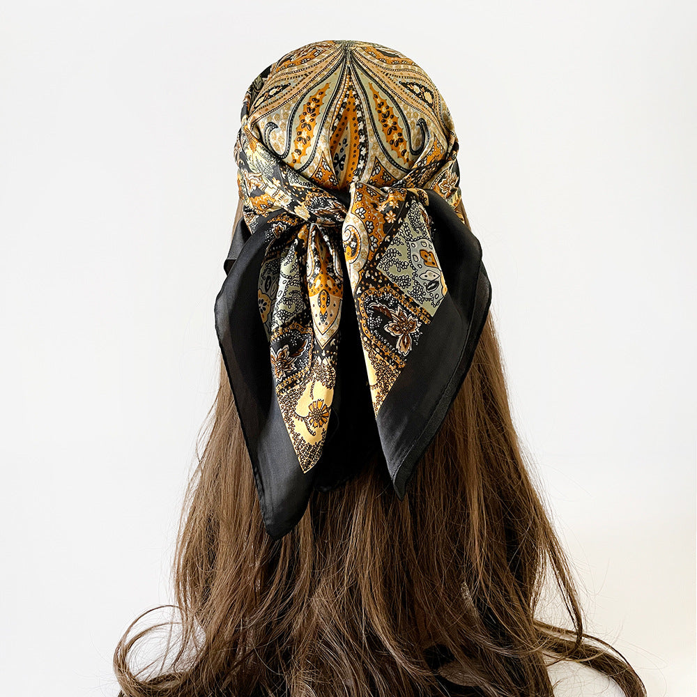 Wholesale Black and White Cashew Flower Silk  Scarf