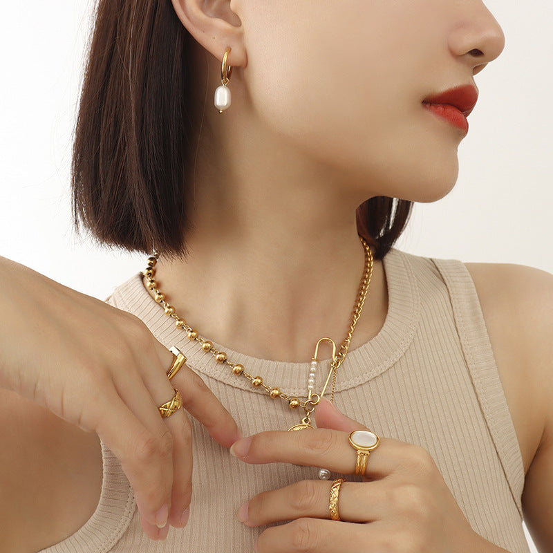 Wholesale French Vintage Freshwater Pearl Hoop Earrings Titanium Steel Gold Plated Jewelry Accessory