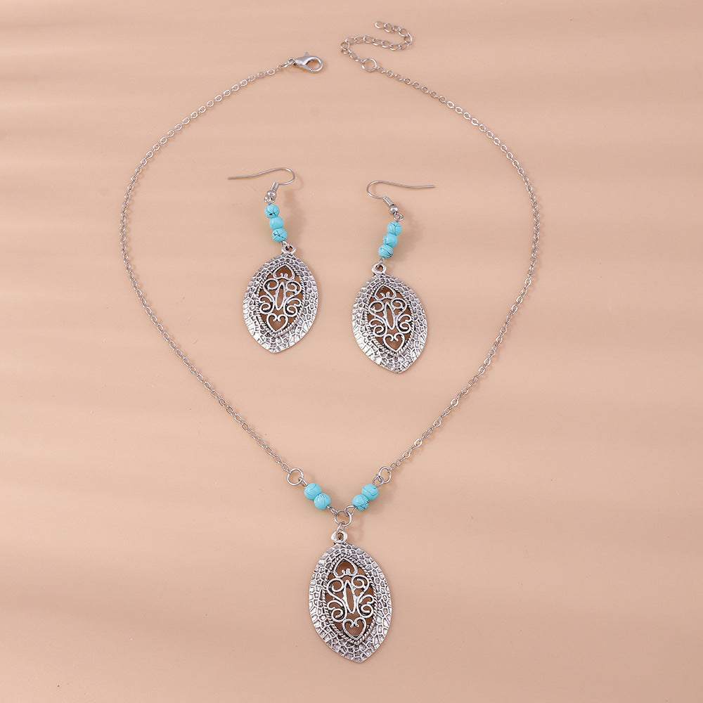 Wholesale  geometric necklace earrings set personality oval hollow pattern jewelry set