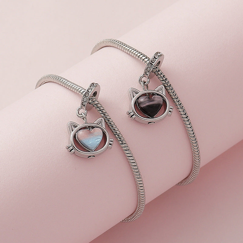 Wholesale  two-color gradient resin seal love hollow cat bracelet