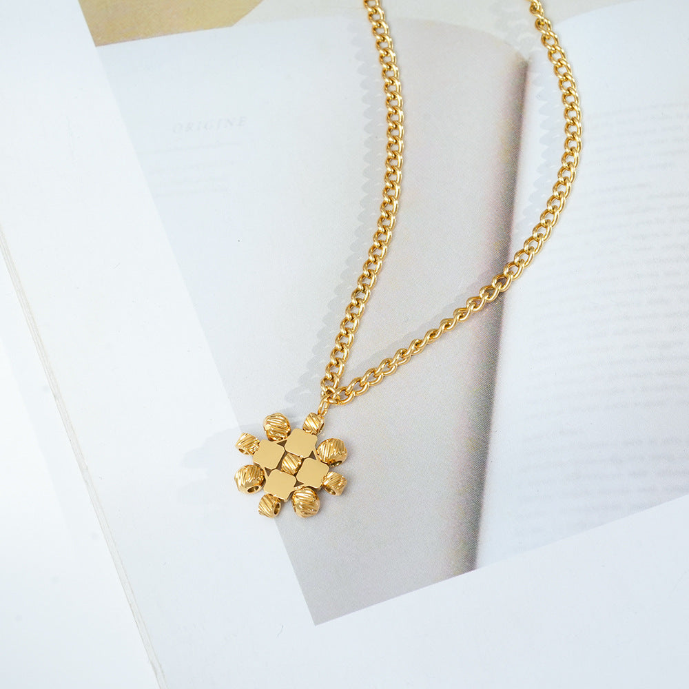 Wholesale Fashion Titanium Steel Handmade Necklace,  Stylish Electroplated Jewelry Accessory
