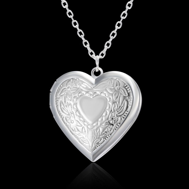 Wholesale Carved Love Heart Openable Photo Frame Photo Box Photo Pendant Necklace