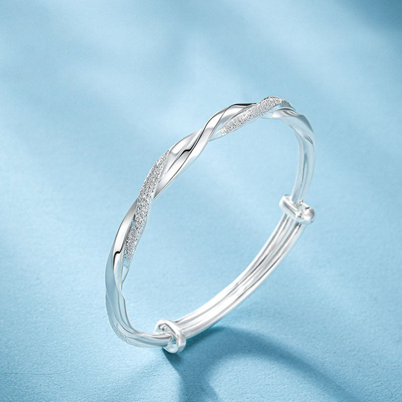 Wholesale zinc alloy Mobius ring bracelet