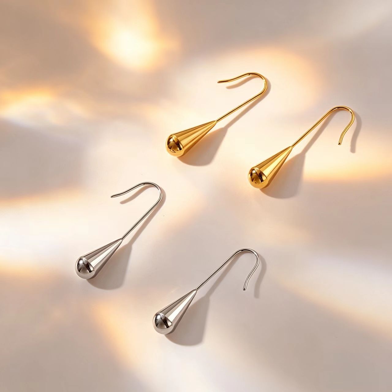 Wholesale 18k Gold Electroplated Water Drop Earrings French Retro Style Women Jewelry Accessory