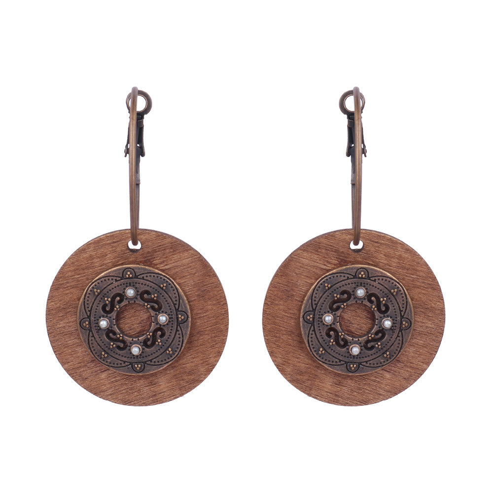 Wholesale Bohemian Wooden Earrings Tassel Bell Pendant Triangle Design Fashion Jewelry Accessory