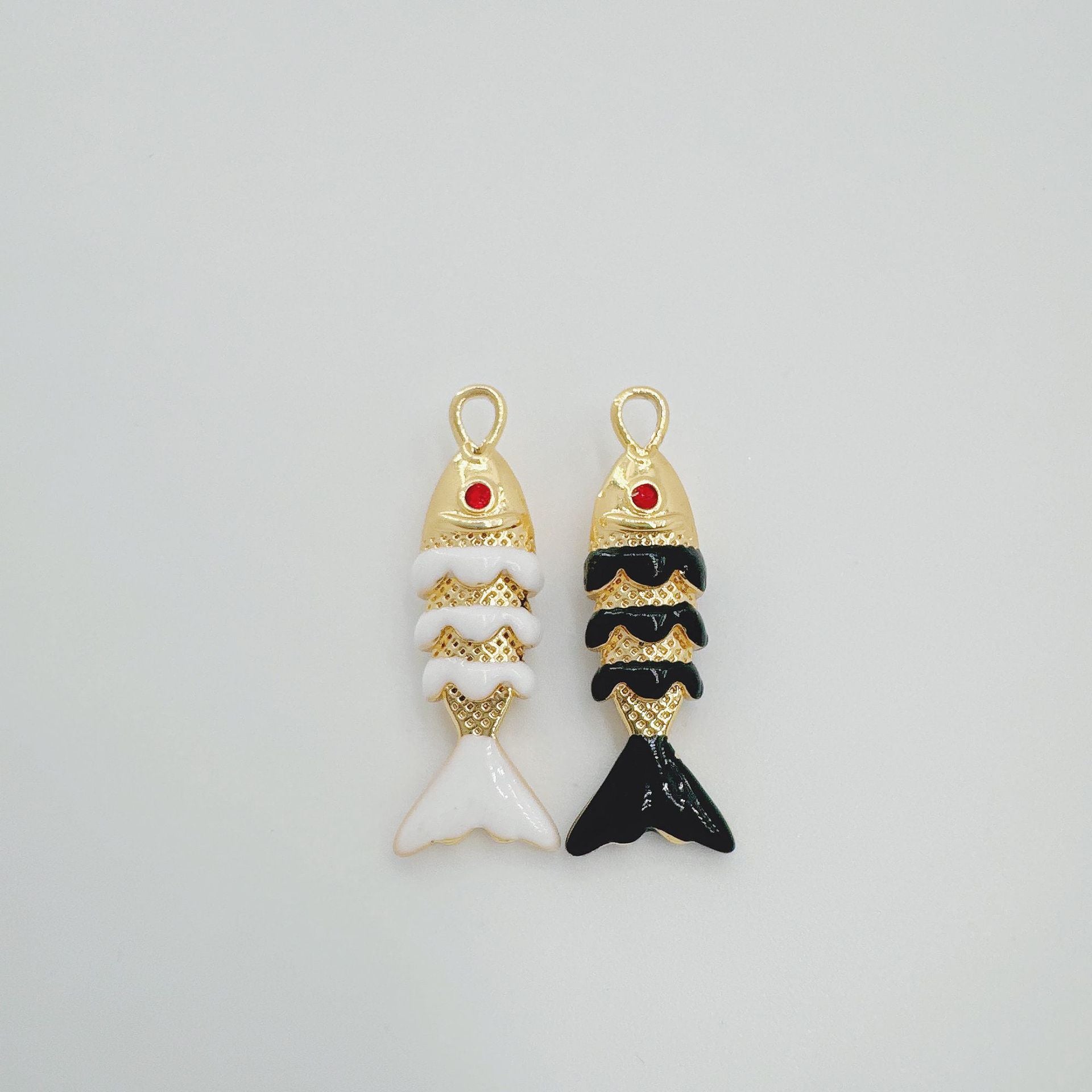 Wholesale Colorful Koi Carp Copper Gold Plated Necklace Fashion Jewelry Accessory Boutique Resale
