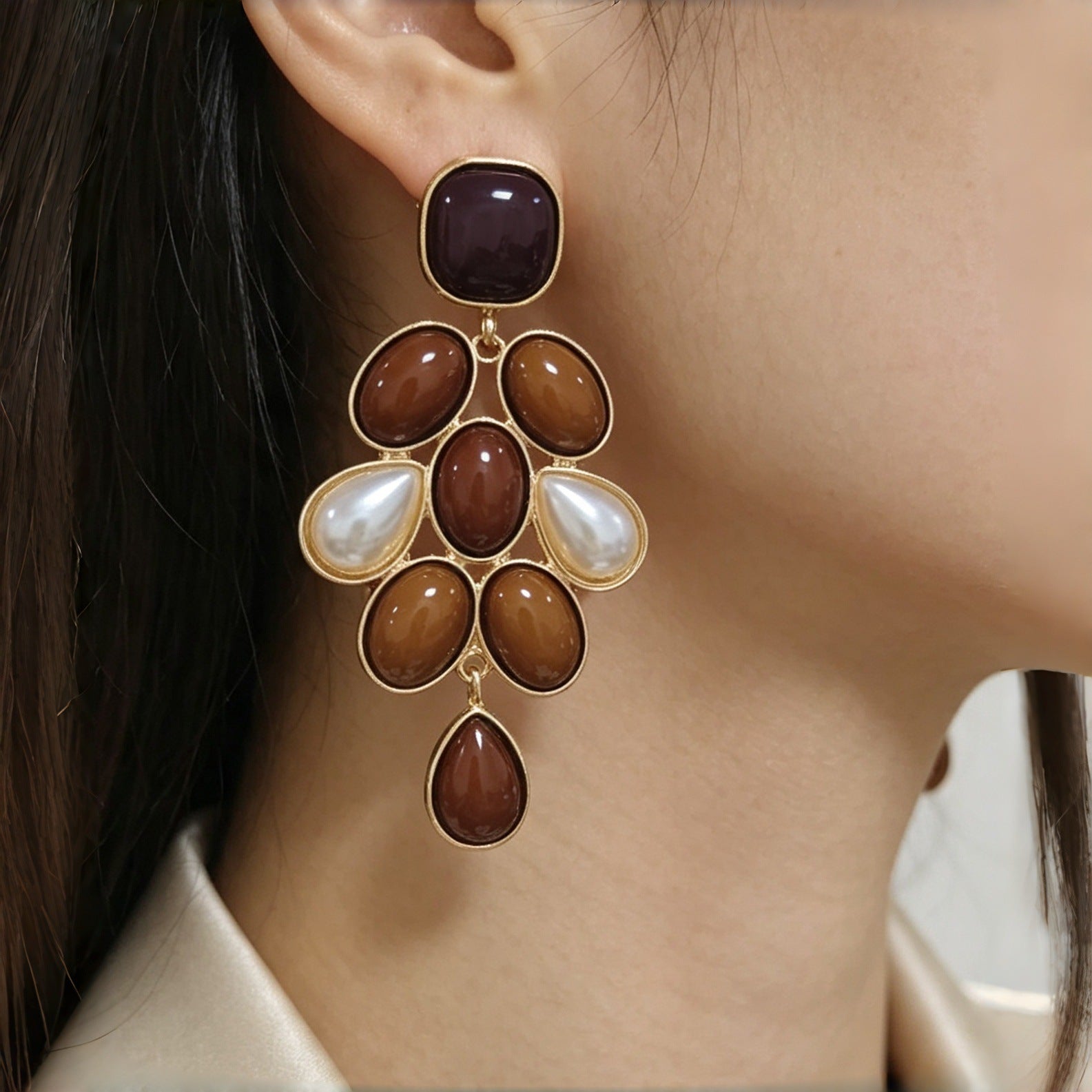 Wholesale Caramel Teardrop Alloy Earrings Trendy Geometric Plated Jewelry Accessory For Boutique Resale