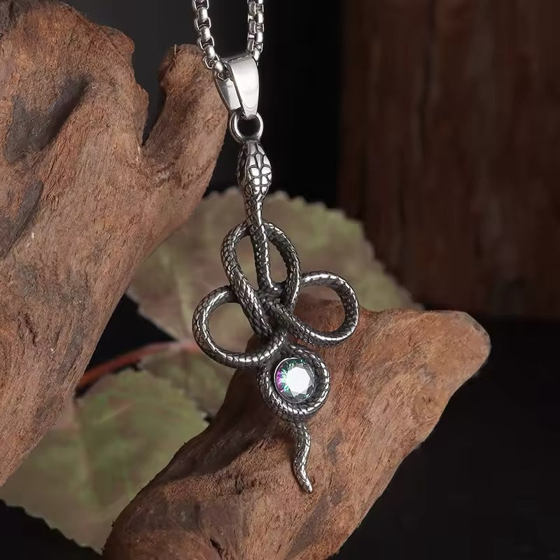 Wholesale  Retro Snake-shaped Winding Gemstone Pendant Necklace