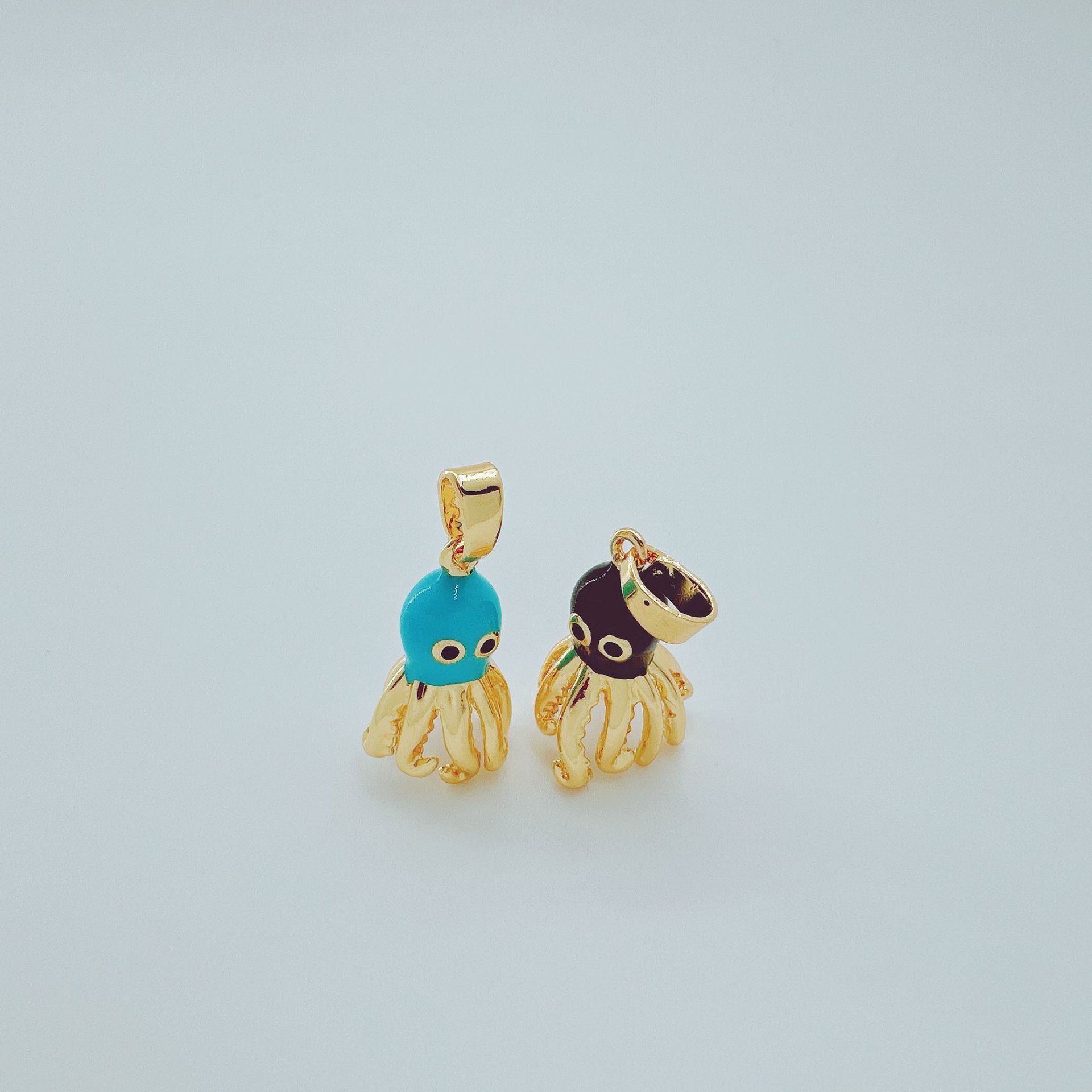 Wholesale Fashion Ocean Series Pendant Gold Plated Copper Jewelry Accessory