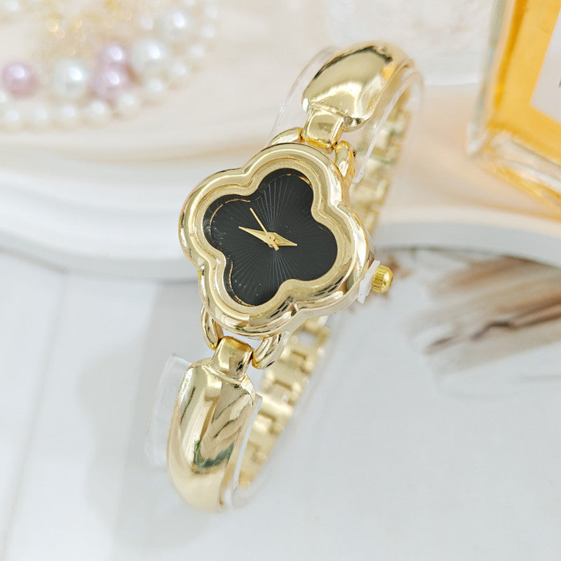 Wholesale Women S Quartz Watch Four Leaf Clover Dial Everyday Gift Fashion Accessory