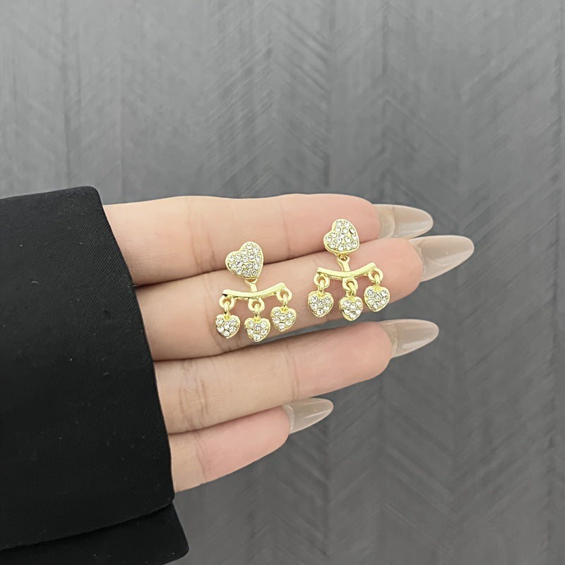 Wholesale  luxury  rhinestone love earrings