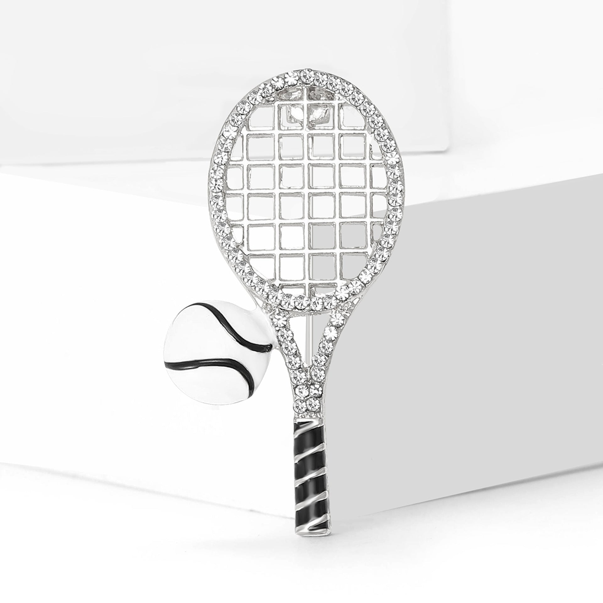 Wholesale Modern Fashion Gold Tone Alloy Rhinestone Tennis Racket Brooch Pin Casual Chic Unisex Clothing Accessory