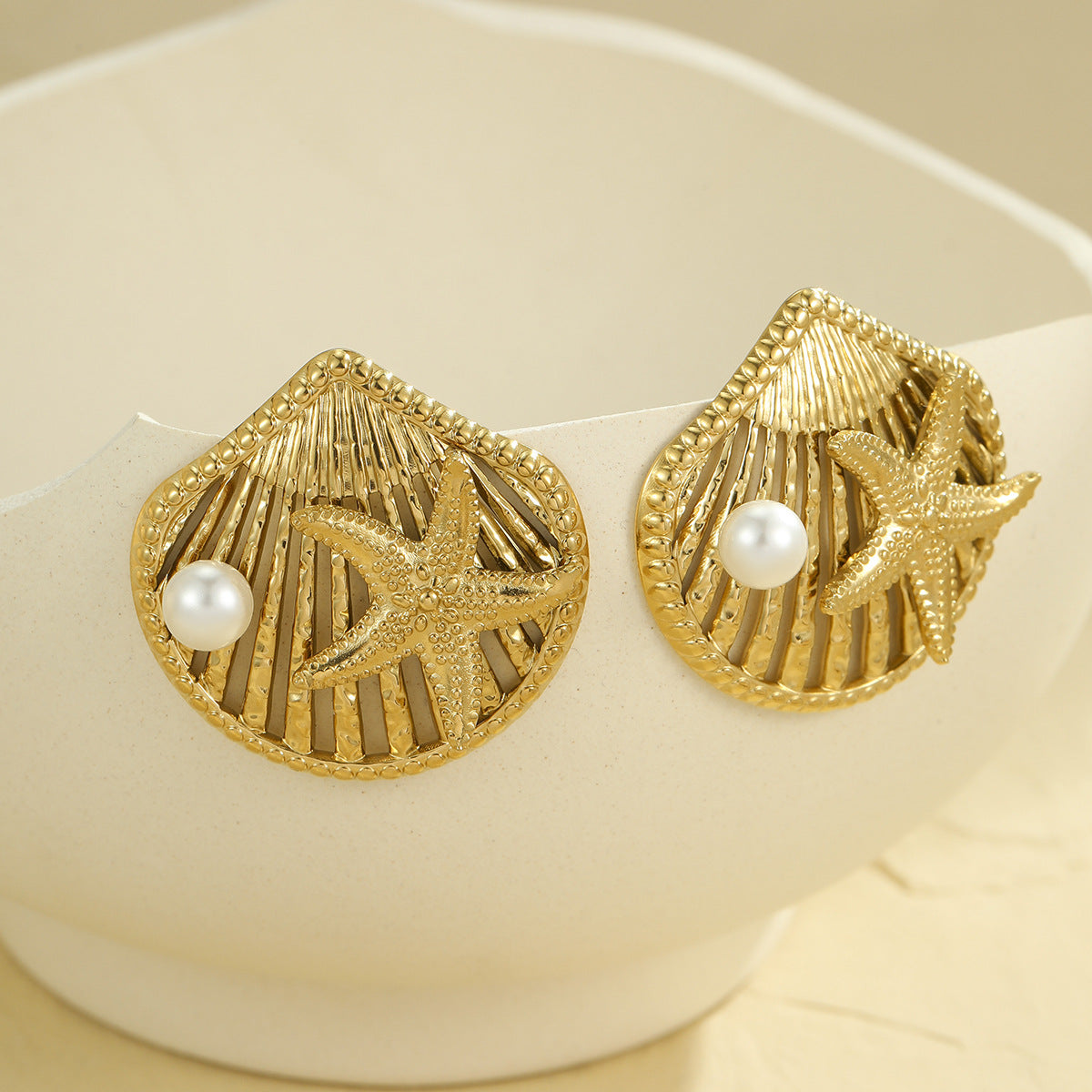 Wholesale Stainless steel Ocean Style Starfish Earrings Light Luxury  All-match Earrings