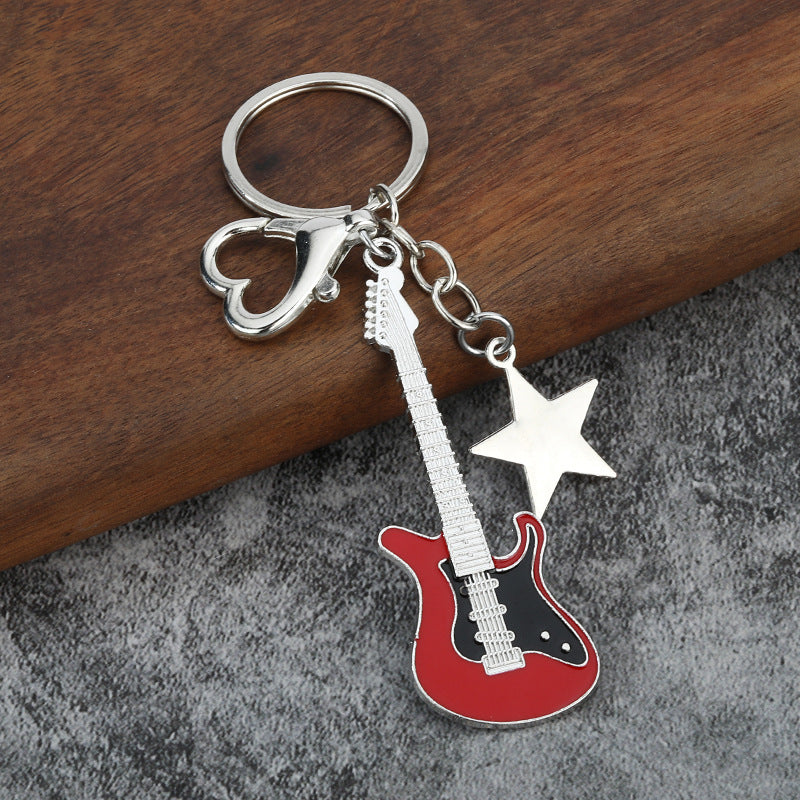 Wholesale Electroplating color-retaining oil-dripping guitar keychain