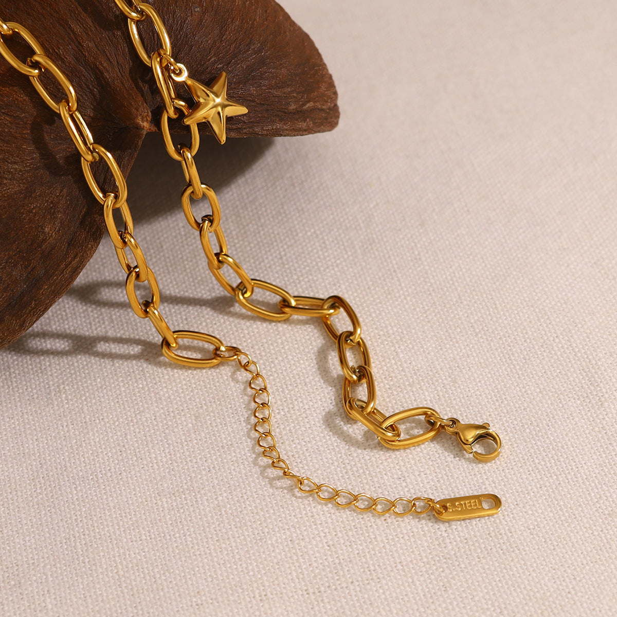 Wholesale Titanium Steel Ocean Series Conch Sea Star Dolphin Sea Fish Shell Multi-Pendant Necklaces